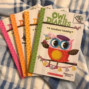selling my old books!! 📚